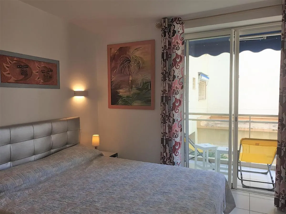 Les Algues T2 Apartment Cannes France